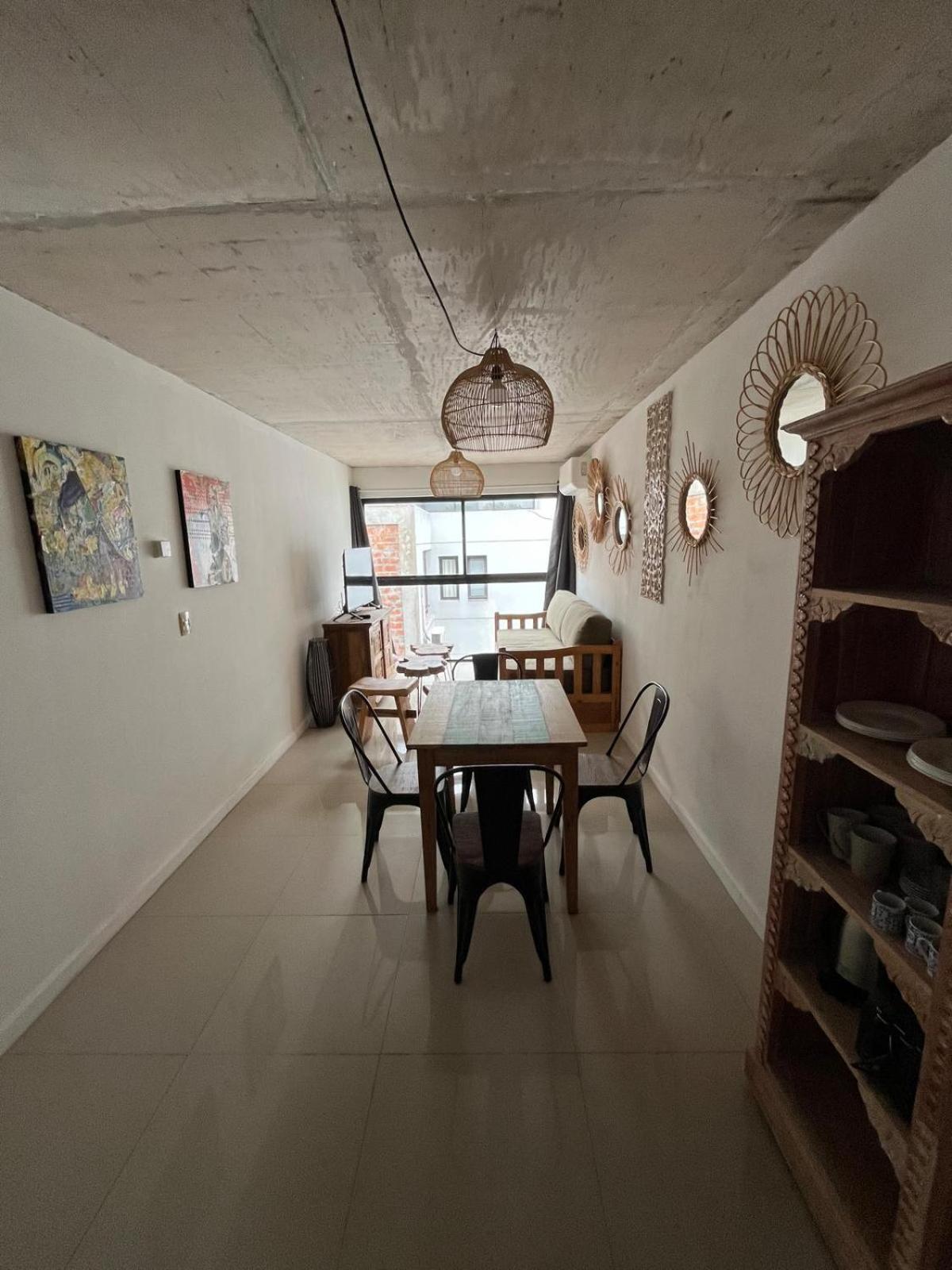 En Punta Carretas Apartamento *